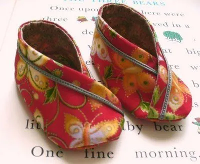 TraeTela: PATRONES Y TUTORIALES ZAPATITOS PARA BEBÉ 0-6 MESES