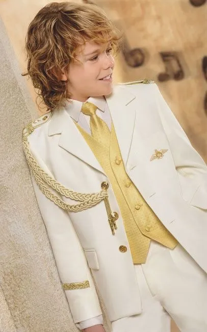 Traje Primera #Comunion de niño. Modelo marinero en blanco ... Traje Primera #Comunion de niño. Modelo marinero en blanco ...