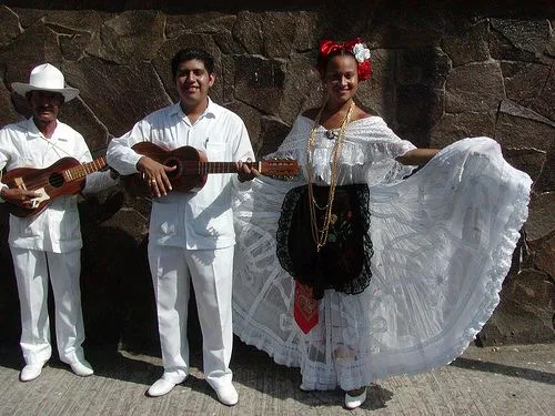 TRAJE TIPICO DEL PUERTO DE VERACRUZ 2 - ۞۞۞ ElCirculoMagico ... TRAJE TIPICO DEL PUERTO DE VERACRUZ 2 - ۞۞۞ ElCirculoMagico ...