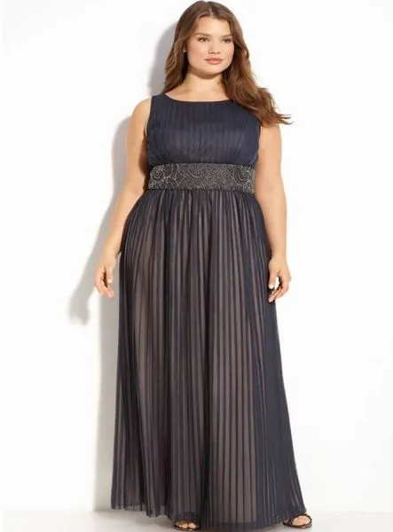 Trajes elegantes para madrinas de bodas gorditas | Moda, vestidos ... Trajes elegantes para madrinas de bodas gorditas | Moda, vestidos ...
