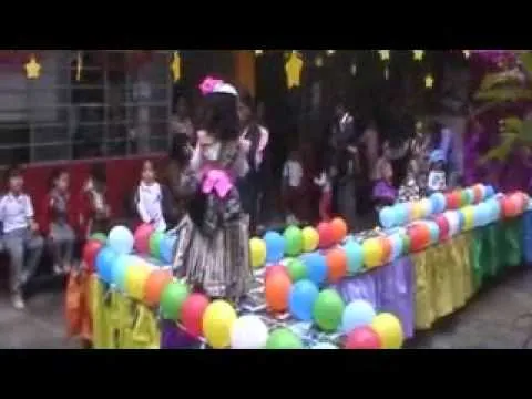 TRAJES HEHOS CON MATERIAL RECICLADO( Colegio Stanford Suiza ... TRAJES HEHOS CON MATERIAL RECICLADO( Colegio Stanford Suiza ...