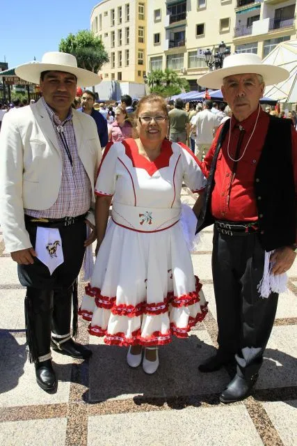 TRAJES tipicos chilenos - Imagui