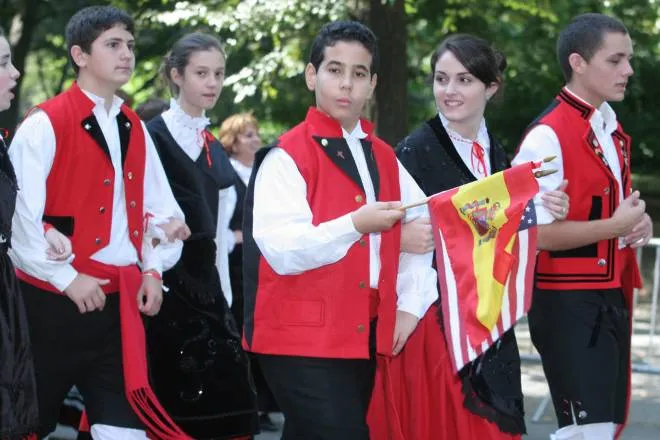 Trajes tipicos de españa para niños - Imagui Trajes tipicos de españa para niños - Imagui
