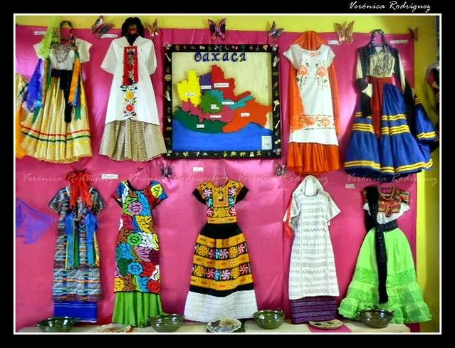 Trajes típicos de Oaxaca (2) | Flickr - Photo Sharing! Trajes típicos de Oaxaca (2) | Flickr - Photo Sharing!