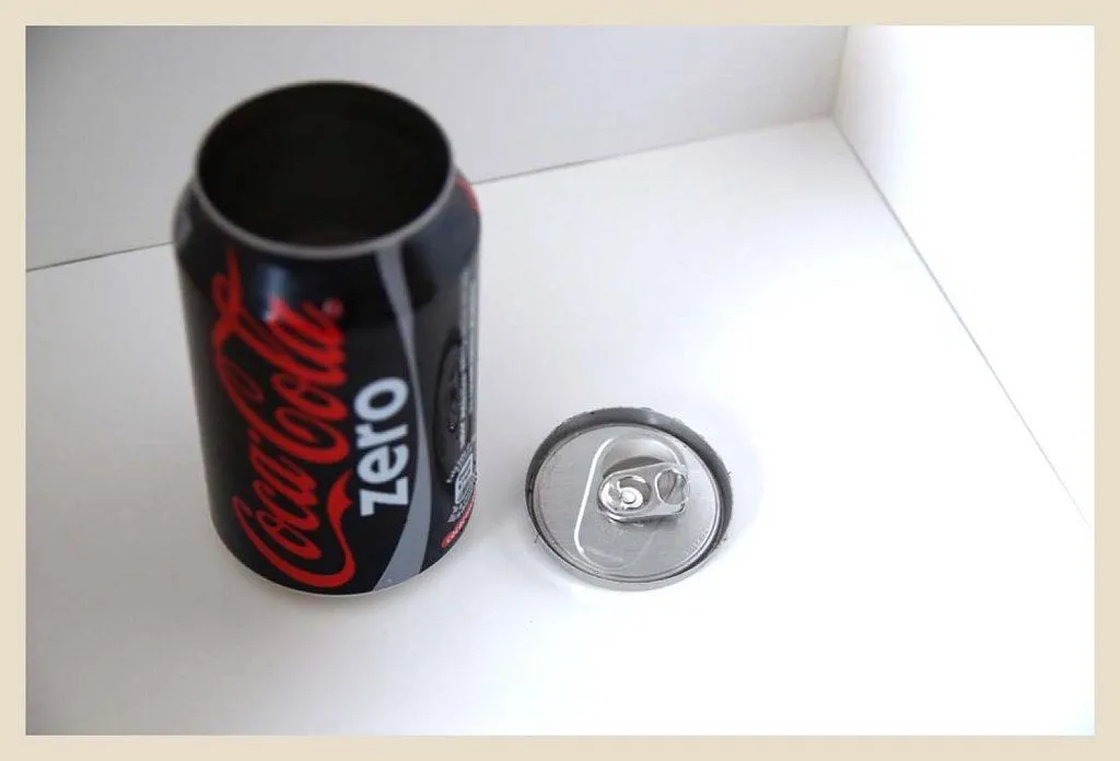 Transformar una lata de coca-cola | Aprender manualidades es ... Transformar una lata de coca-cola | Aprender manualidades es ...