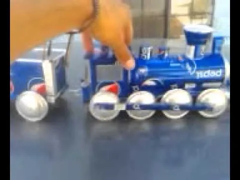 tren de latas de refresco(algobien) - YouTube