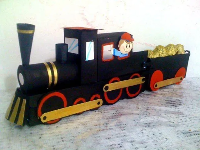 tren con tubos de papel higienico o cajitas | cardboard | Pinterest tren con tubos de papel higienico o cajitas | cardboard | Pinterest