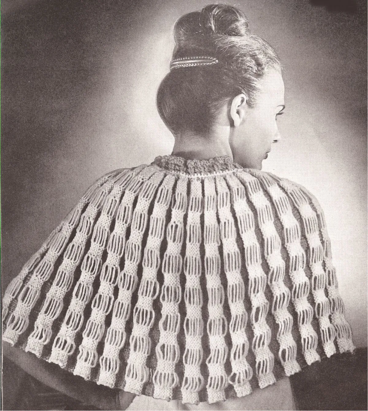 TRICO y CROCHET-madona-mía: VINTAGE.Capa corta tejida en dos agujas- TRICO y CROCHET-madona-mía: VINTAGE.Capa corta tejida en dos agujas-