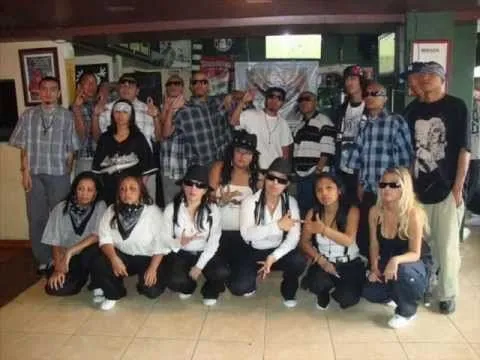 Tristes Memorias - Lil Ender M.A 13 Familia Ft Ese Wachy Sur 13 ... Tristes Memorias - Lil Ender M.A 13 Familia Ft Ese Wachy Sur 13 ...