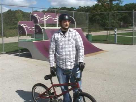 Trucos y saltos en bicicleta BMX : Cómo hacer una parada doble de ...