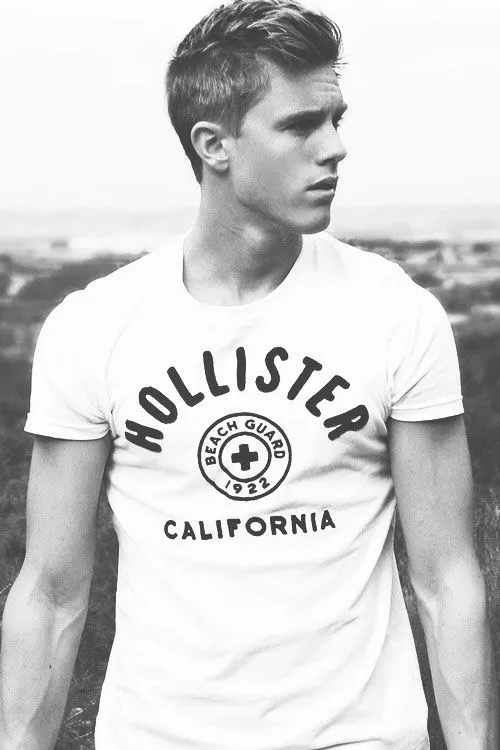 Brave Spirit: Si, somos culpables: Nos gustan los chicos guapos
