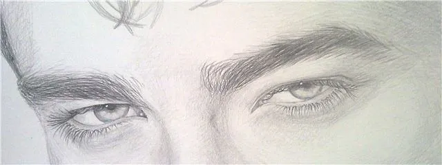 Robert Pattinson en Español: Fans pintan a lapiz los hermosos ojos ... Robert Pattinson en Español: Fans pintan a lapiz los hermosos ojos ...