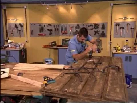 Tuneamos una puerta de entrada. Hacemos un ventanuco - YouTube Tuneamos una puerta de entrada. Hacemos un ventanuco - YouTube