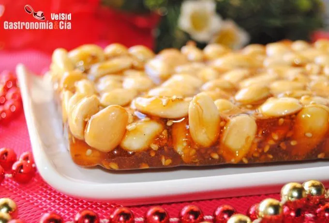 Turrón de Guirlache