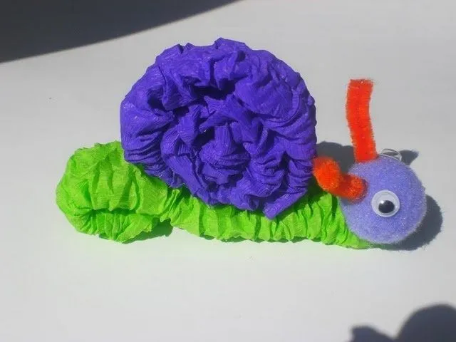 Tutorial Caracol papel crepe corrugado DIY crepe paper tutorial ...