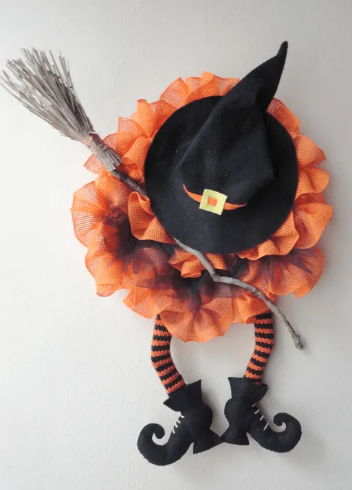 TUTORIAL DE UNA CORONA PARA HALLOWEEN | Mientras Cuchufleta Duerme