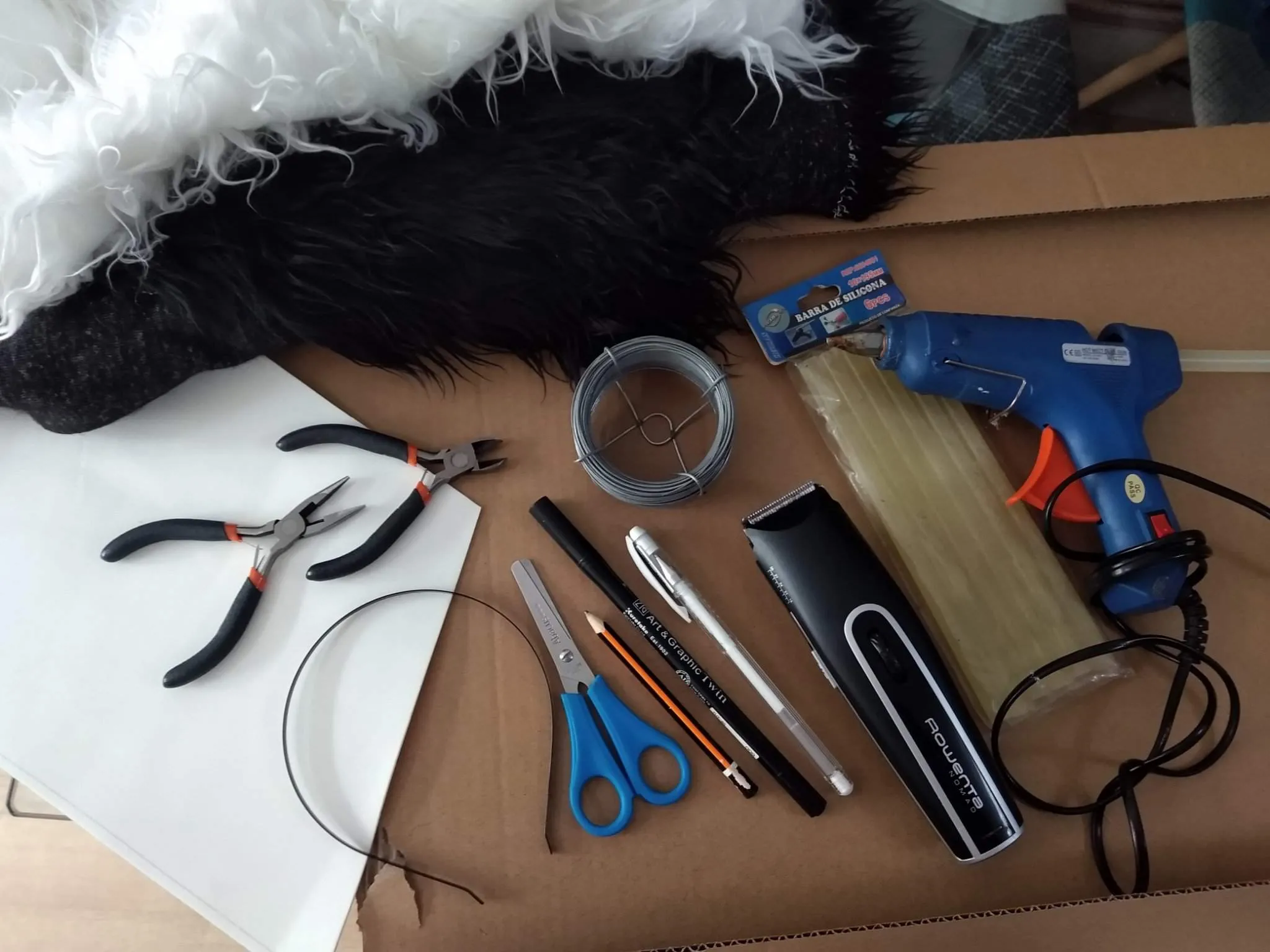 Tutorial: Diadema con orejas realistas nivel básico Tutorial: Diadema con orejas realistas nivel básico