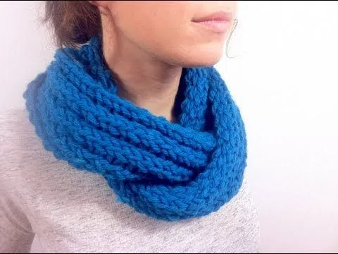 Cómo hacer un cuello o bufanda infinita con telar rectangular ... Cómo hacer un cuello o bufanda infinita con telar rectangular ...