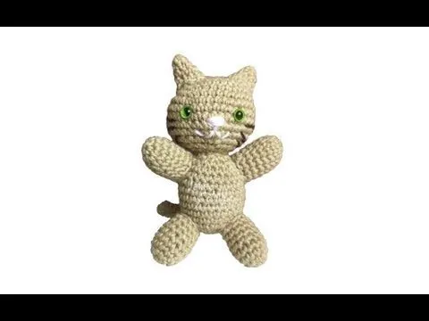 Tutorial Gato Amigurumi Cat (English subtitles) - YouTube Tutorial Gato Amigurumi Cat (English subtitles) - YouTube