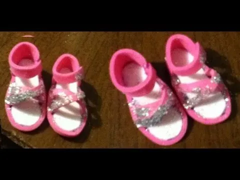 Tutorial como hacer unas sandalias o zapatos para tus muñecas/ How ...