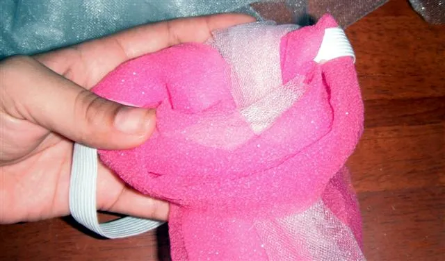 Como hacer un tutu (falda de bailarina de Ballet) paso a paso ... Como hacer un tutu (falda de bailarina de Ballet) paso a paso ...