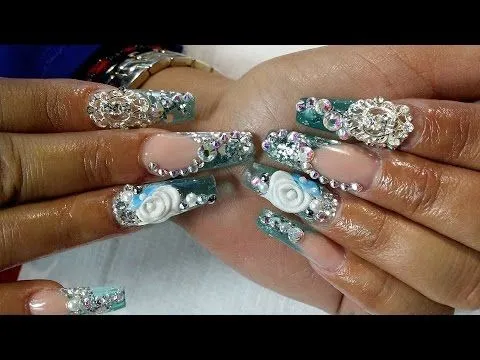 Uñas Acrílicas color Azul Aqua con gota de arte y piedreria ... Uñas Acrílicas color Azul Aqua con gota de arte y piedreria ...