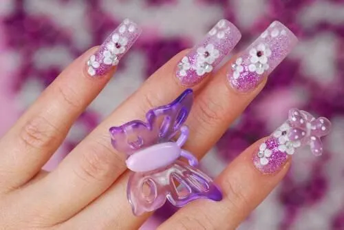 Uñas acrilicas en color morado - Imagui