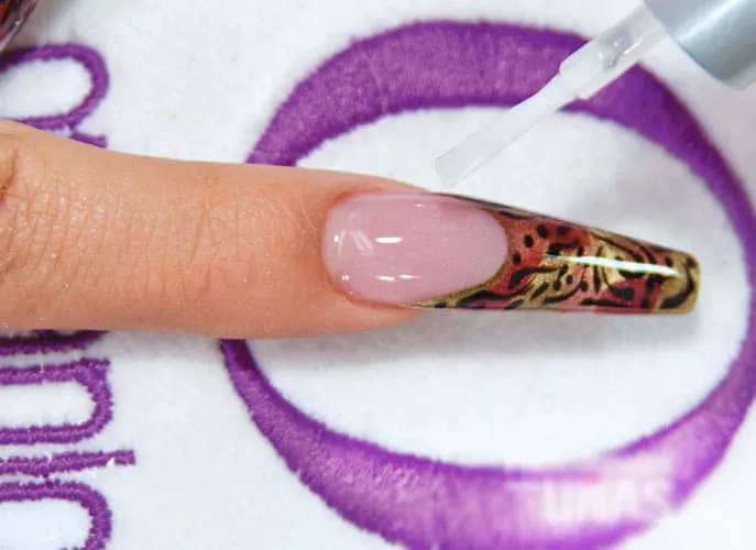 Como poner Uñas de acrilico | ¿Cómo Hago Eso? Como poner Uñas de acrilico | ¿Cómo Hago Eso?