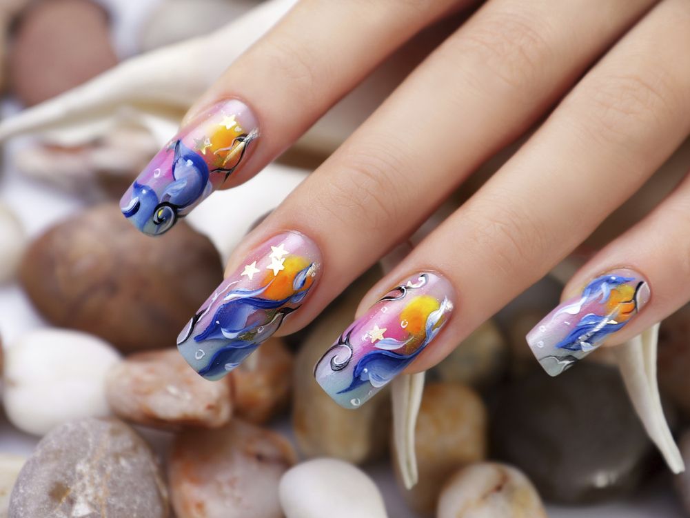 Fotos de uñas de acrílico decoradas | Estilo de Vida Belleza | Univision