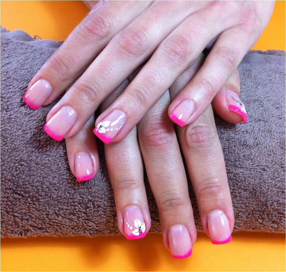 uñas amarillas | Nail Art para principiantes