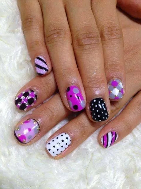 decoraciòn de uñas - imagenes de uñas postizas decoradas , curso ...