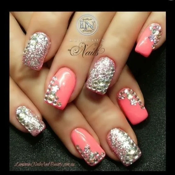 Blancas con piedras $450 | uñas | Pinterest Blancas con piedras $450 | uñas | Pinterest