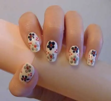 Uñas decoradas: Sencillas y lindas | Web de la Belleza Uñas decoradas: Sencillas y lindas | Web de la Belleza