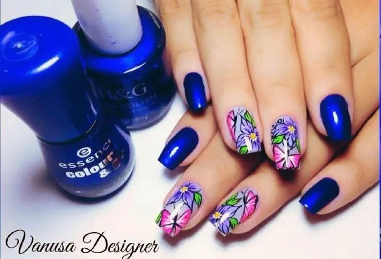 uñas decordas modernas con nuevos estilos y diseños bellos / uñas ...