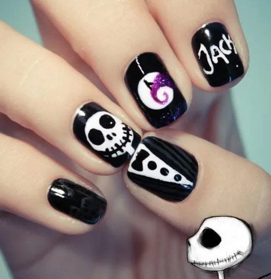 UÑAS, MANOS Y PIES: MANICURE CON ESMALTE NEGRO - UÑAS DECORADA CON ...