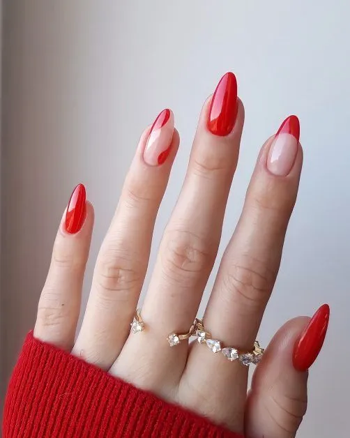 Uñas rojas 2022: llévalas decoradas con estos 12 diseños - Treatwell Uñas rojas 2022: llévalas decoradas con estos 12 diseños - Treatwell