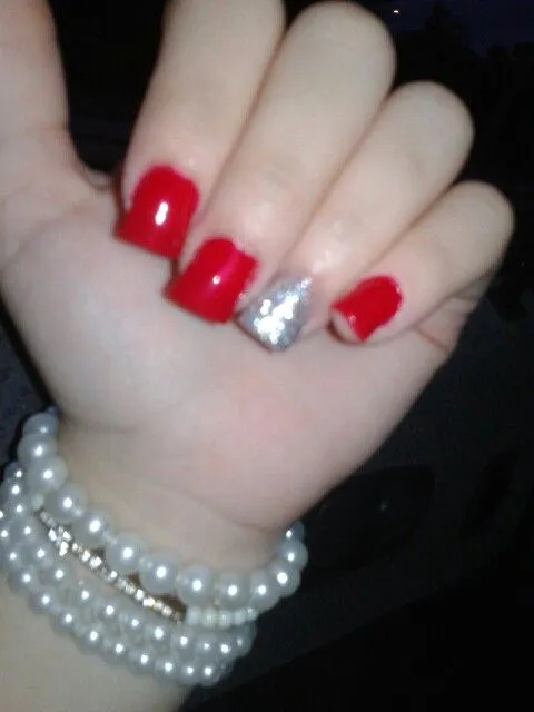 Uñas Rojas pacion bellas y fashion . | Uñas | Pinterest | Fashion