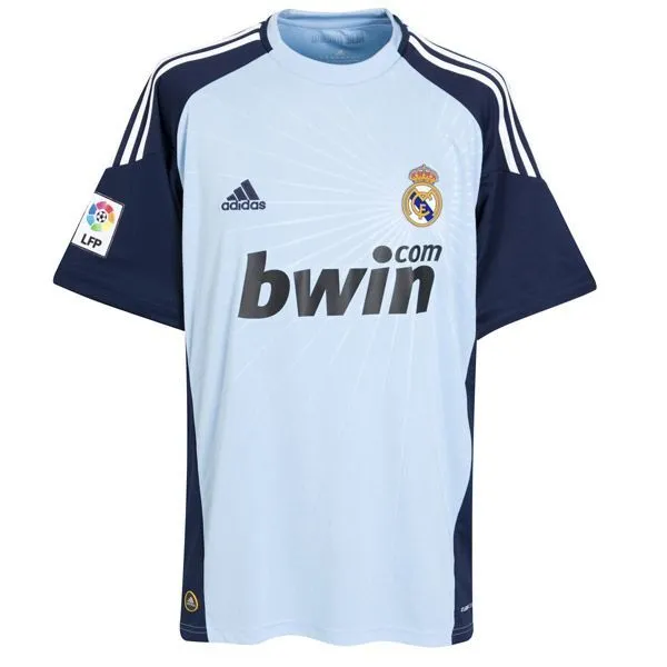 Uniforme de real madrid - Imagui
