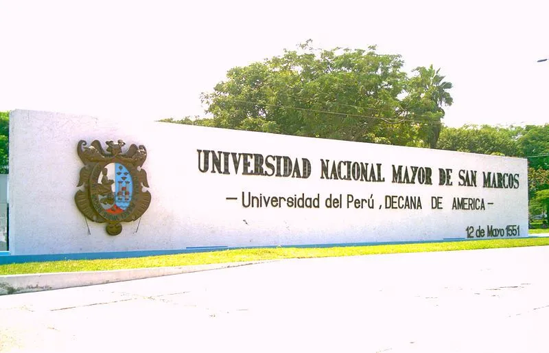 UNIVERSIDAD: marzo 2011