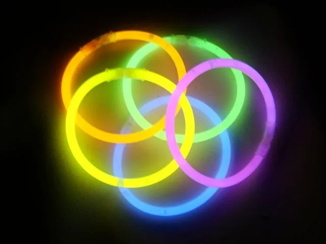 UNIVERSO aRo: FONDOS DE PANTALLA : "LUCES DE NEON" UNIVERSO aRo: FONDOS DE PANTALLA : "LUCES DE NEON"