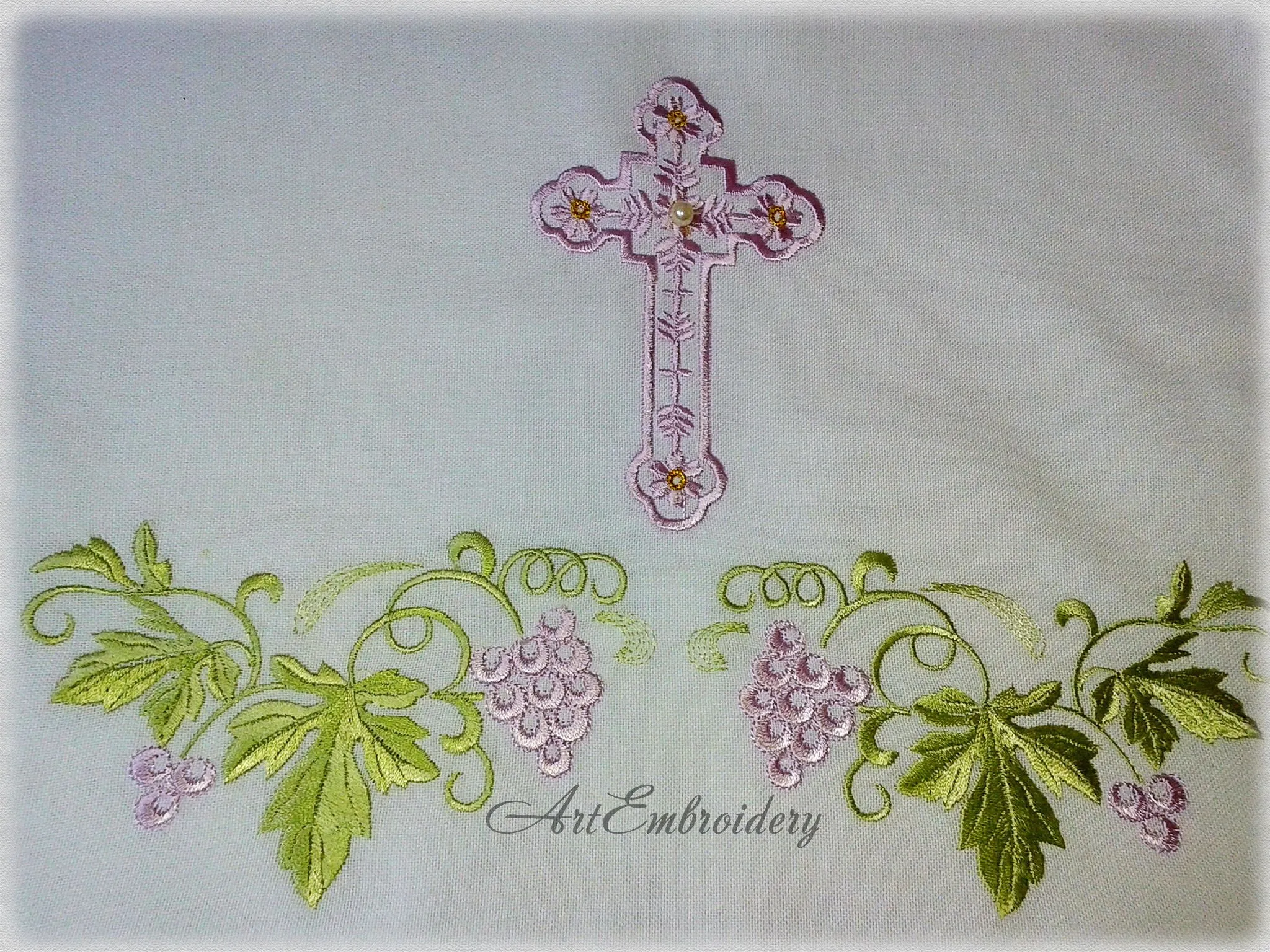 Uva de bautizo Diseños de bordado a máquina para bautizo / ceremonia de bautismo, confirmación y otros eventos religiosos. - Etsy México Uva de bautizo Diseños de bordado a máquina para bautizo / ceremonia de bautismo, confirmación y otros eventos religiosos. - Etsy México