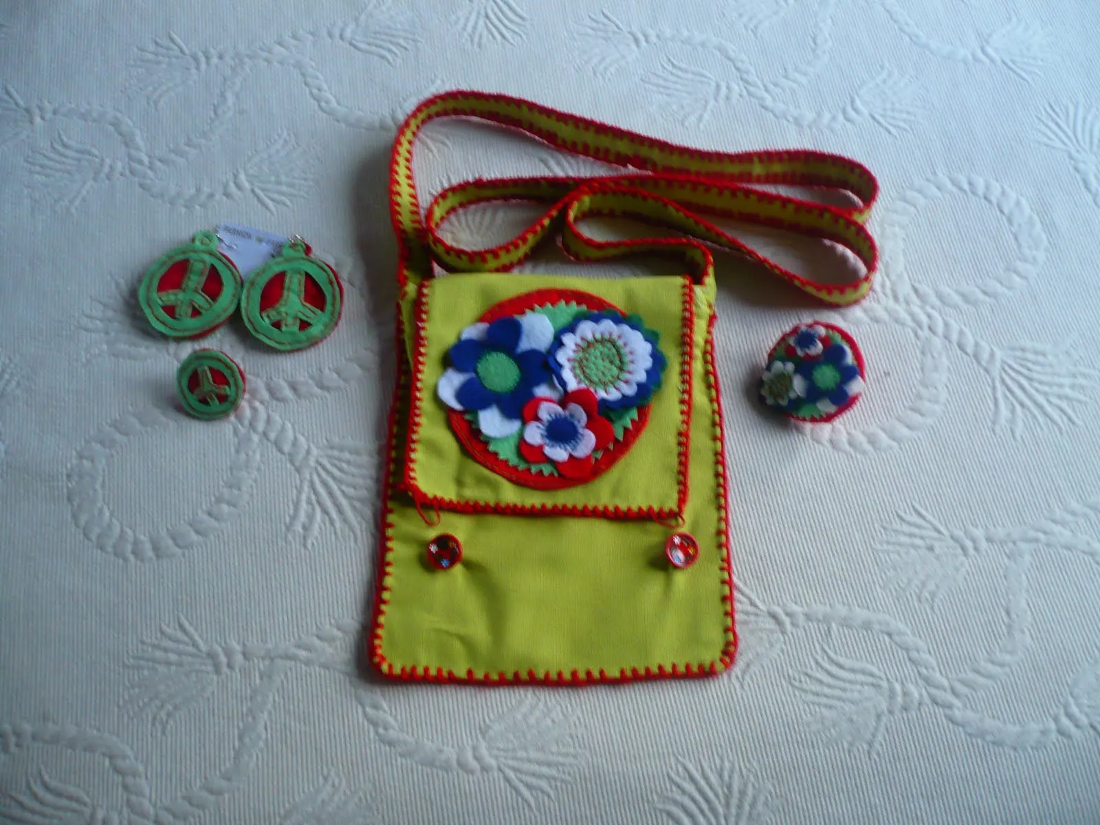 el valle del arte: COMPLEMENTOS DISFRAZ DE HIPPIE el valle del arte: COMPLEMENTOS DISFRAZ DE HIPPIE