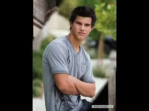 LOS VAMPIROS Y HOMBRES LOBO MAS GUAPOS.wmv - YouTube LOS VAMPIROS Y HOMBRES LOBO MAS GUAPOS.wmv - YouTube