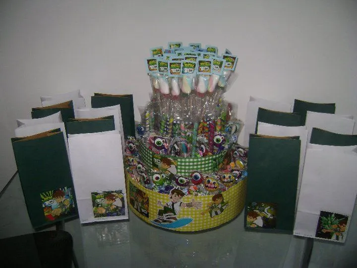 VE Y NE SOUVENIRS-EVENTOS: Castillo de golosinas BEN 10 y souvenirs