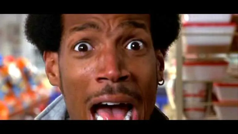 Vean el hilarante el trailer de “A HAUNTED HOUSE”, la parodia de ...