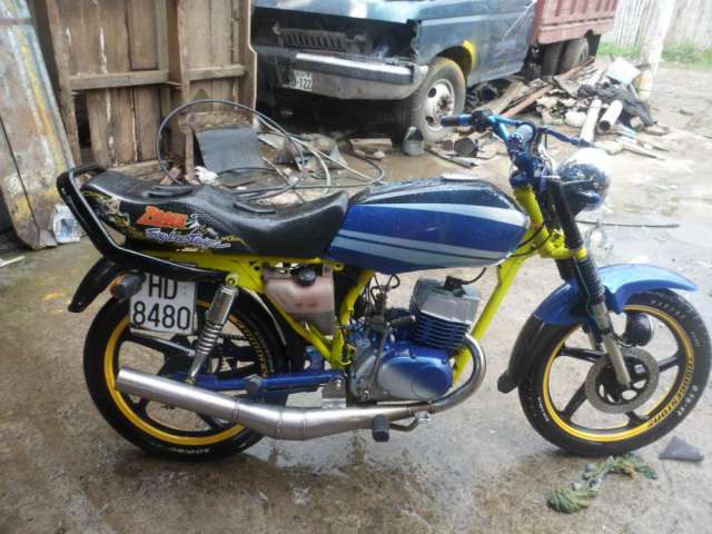 Vendo una ax 100 full equipo buen estado ... Vendo una ax 100 full equipo buen estado ...