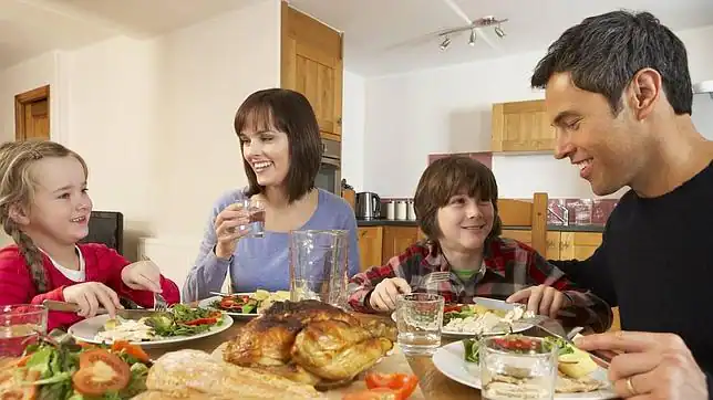 Ventajas de comer en familia - ABC.es