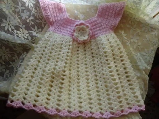 vestidito de crochet para niña de 3 a 6 meses lana 55% acrílico 45 ... vestidito de crochet para niña de 3 a 6 meses lana 55% acrílico 45 ...