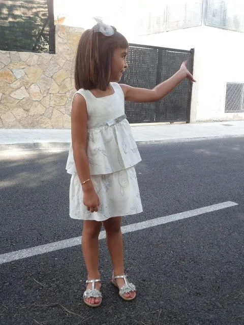 VESTIDITOS PARA CATI: julio 2011
