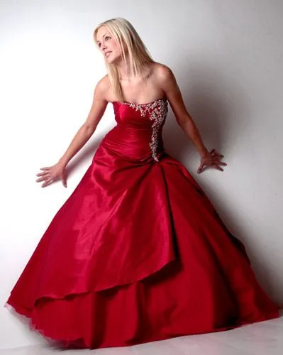 Vestido de 15 años - Color Rojo : Vestidos para tu fiesta Vestido de 15 años - Color Rojo : Vestidos para tu fiesta